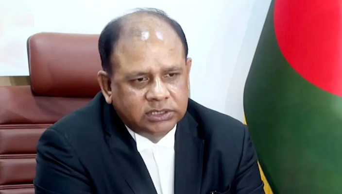 হাসিনা দেশে ফিরে সরাসরি আত্মসমর্পণের কোনো সুযোগ নেই: চিফ প্রসিকিউটর